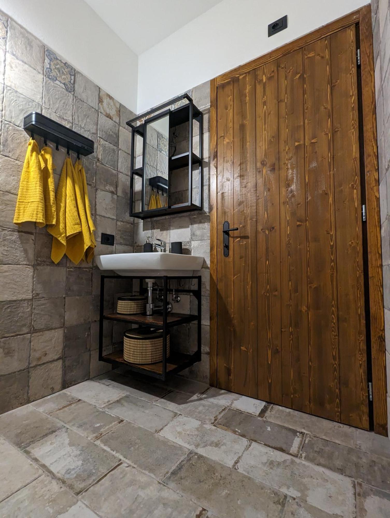 Antica Osteria Apartments 동고 객실 사진